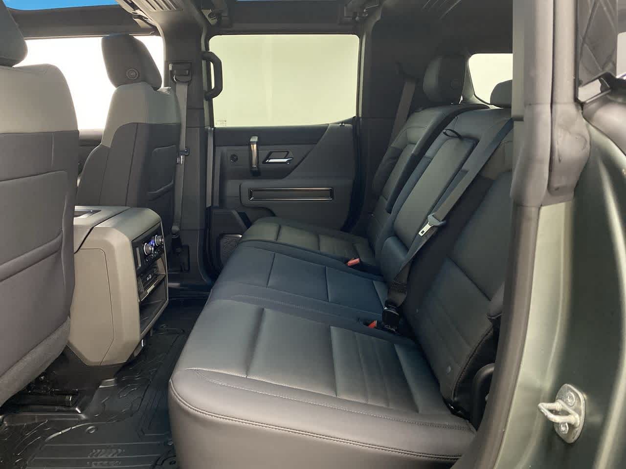 Thumbnail: 2024 GMC Hummer EV - 16