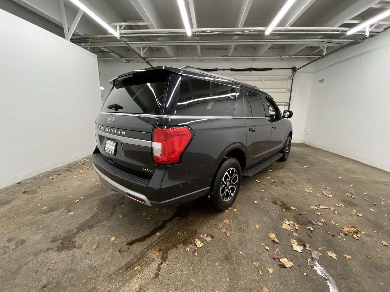 Thumbnail: 2024 Ford Expedition MAX - 6