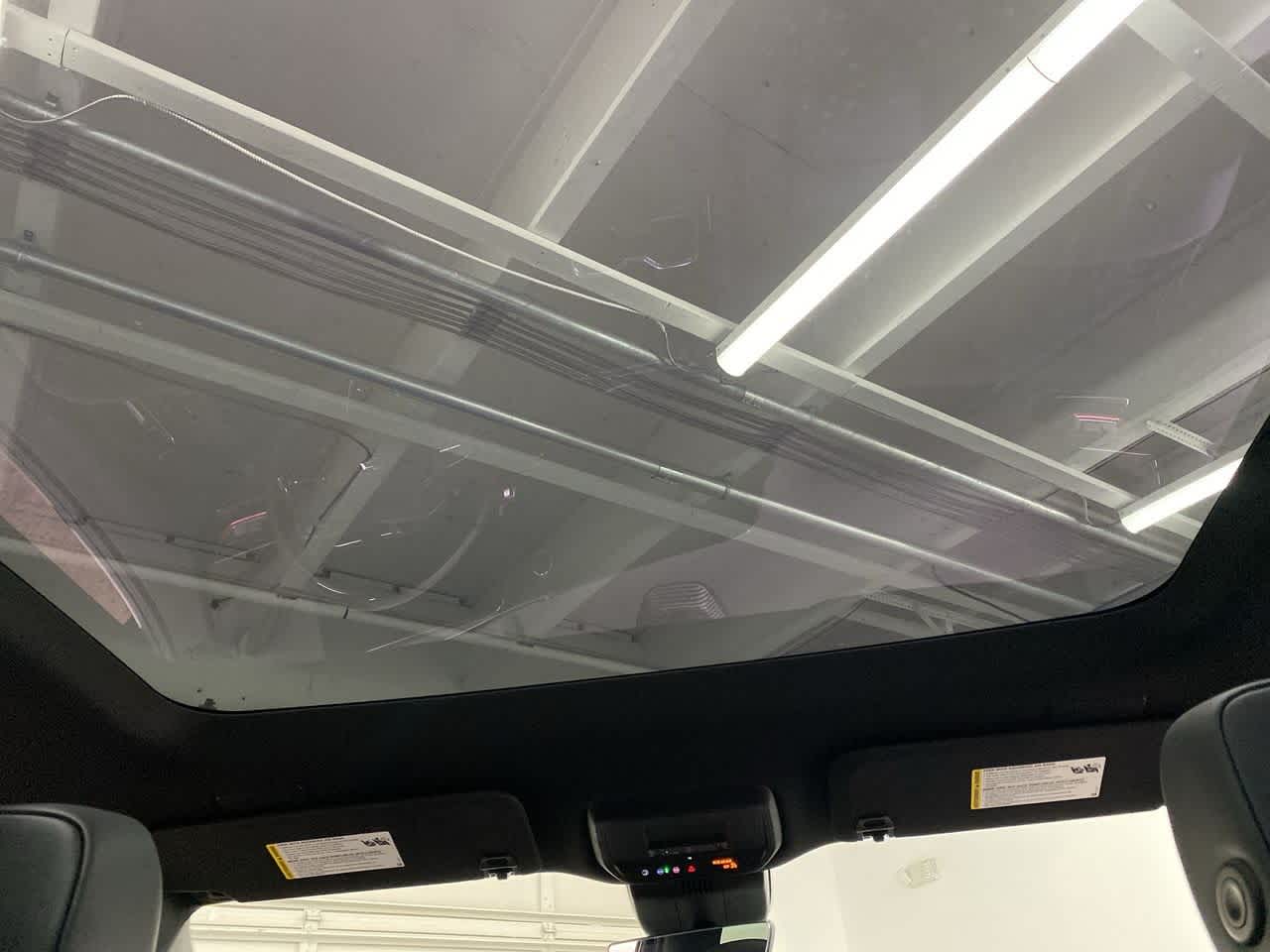 Thumbnail: 2025 Chevrolet Silverado EV - 19