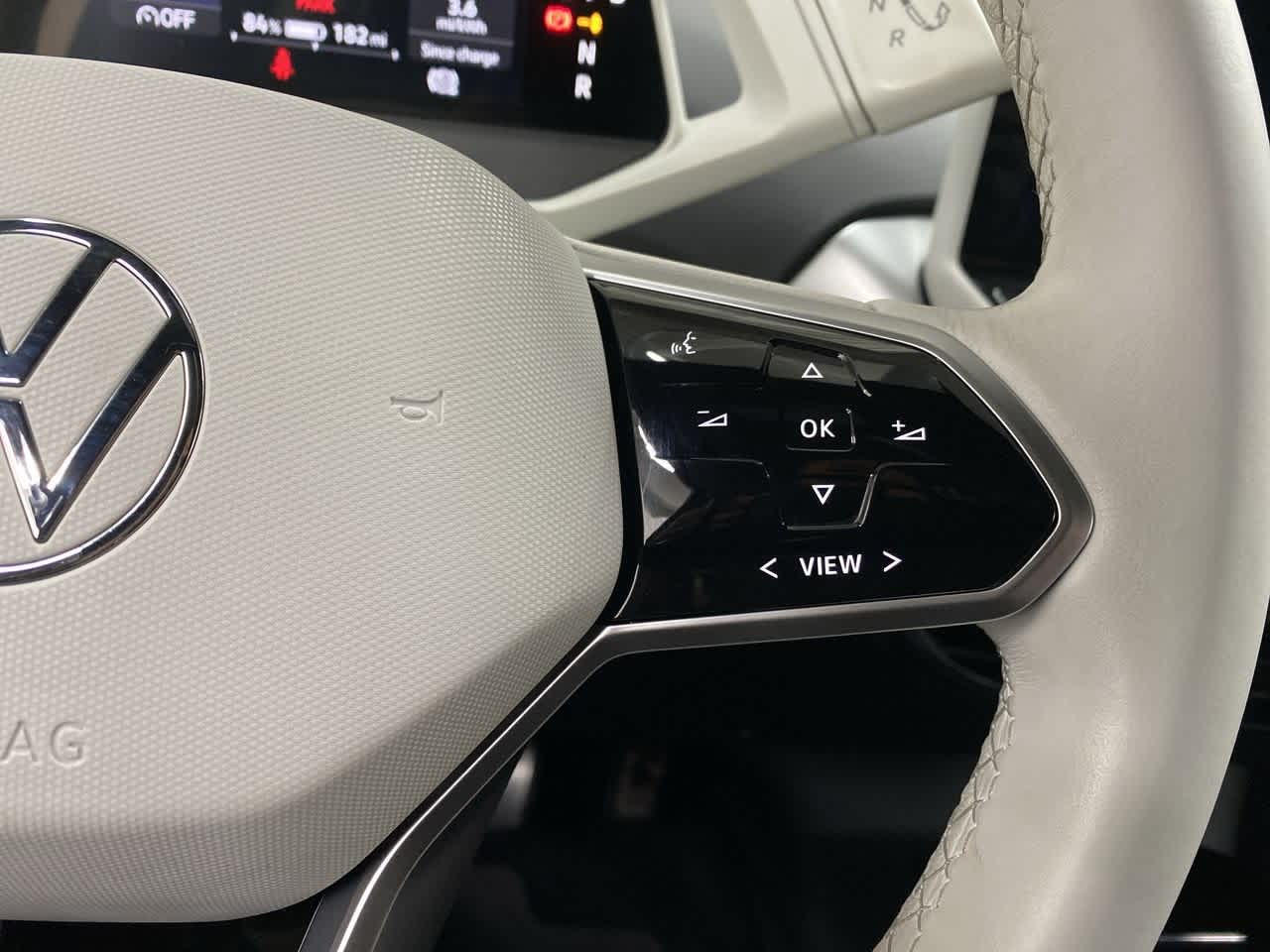 Thumbnail: 2021 Volkswagen ID.4 - 21