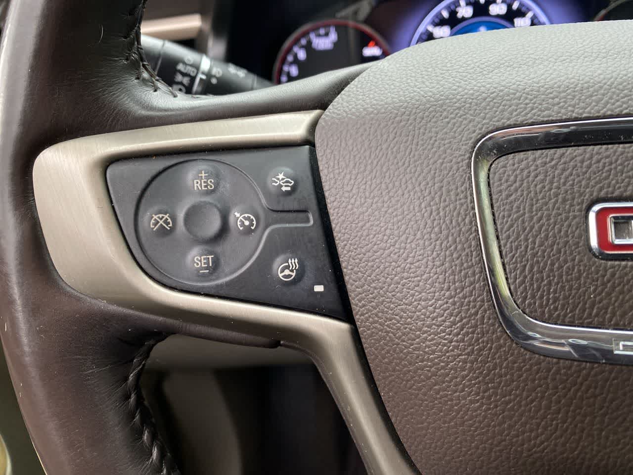 Thumbnail: 2018 GMC Acadia - 21