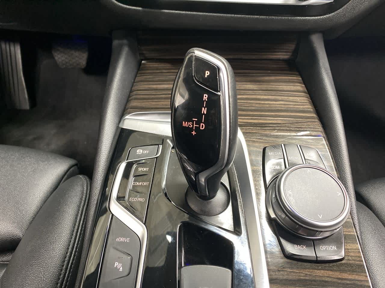 Thumbnail: 2018 BMW 5 Series - 27