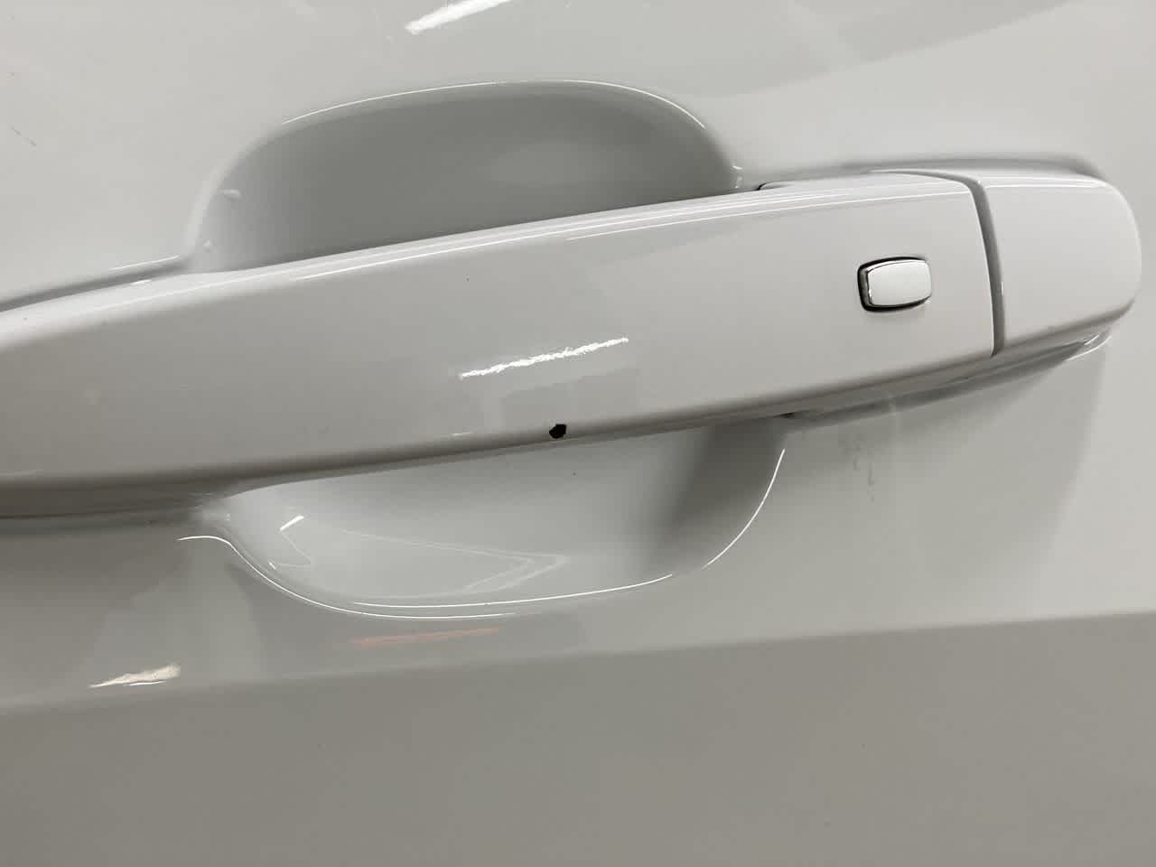 Thumbnail: 2023 Chevrolet Malibu - 37