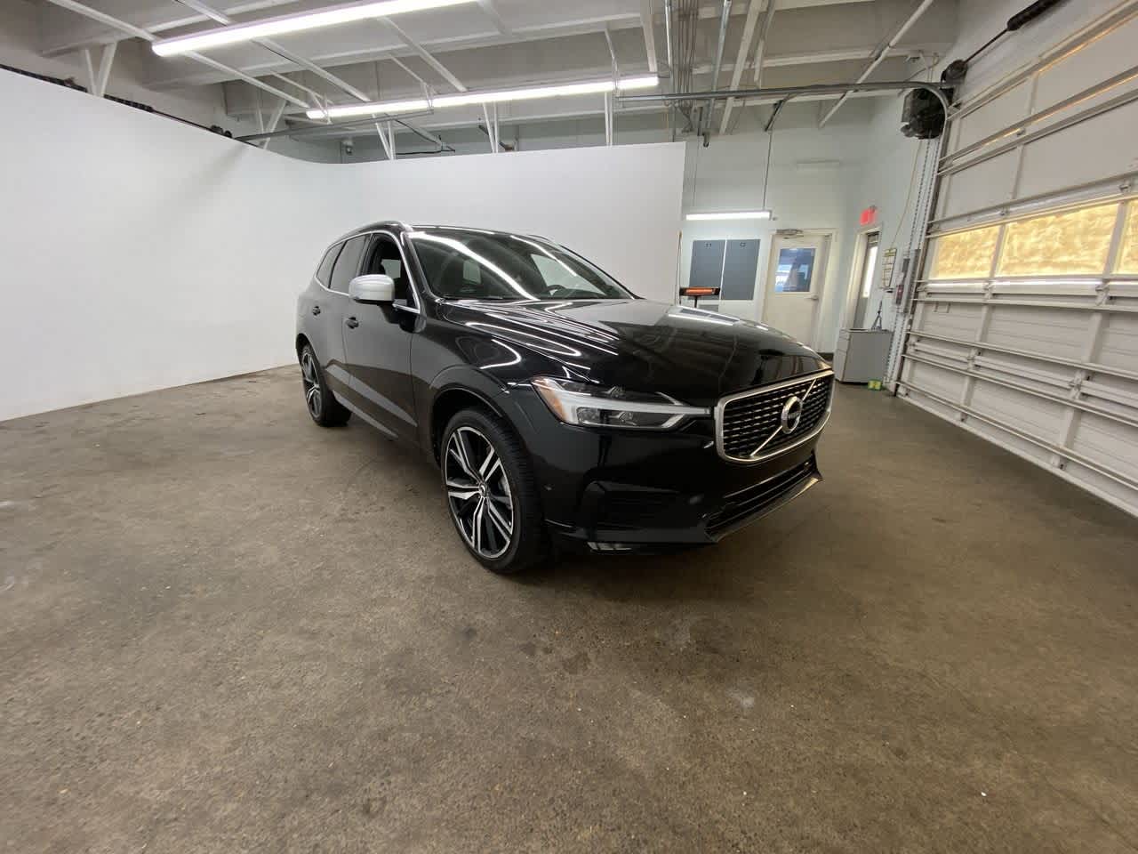 Thumbnail: 2019 Volvo XC60 - 8