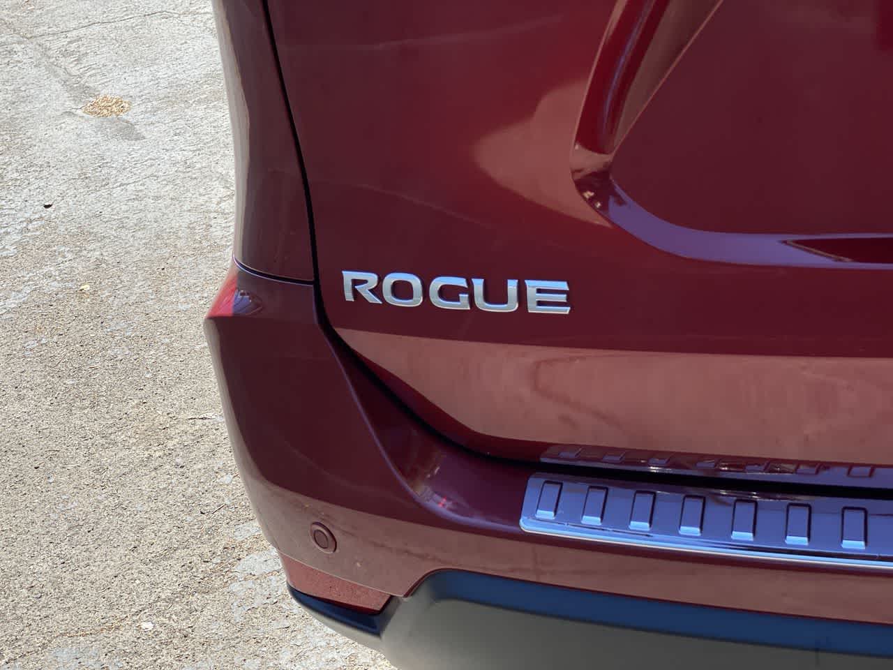 Thumbnail: 2019 Nissan Rogue - 10
