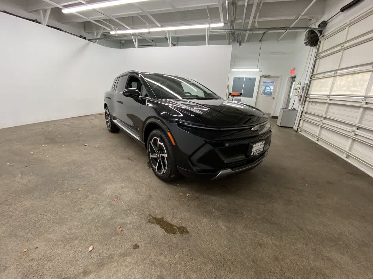 Thumbnail: 2025 Chevrolet Equinox - 8