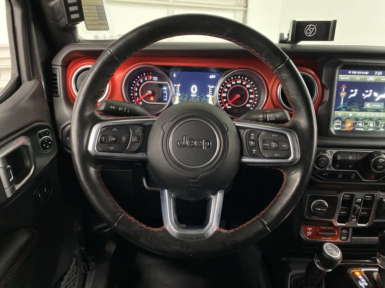 Thumbnail: 2020 Jeep Gladiator - 20