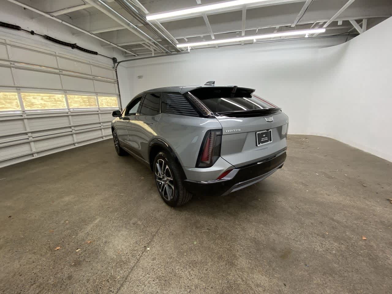 Thumbnail: 2025 Cadillac Optiq - 4