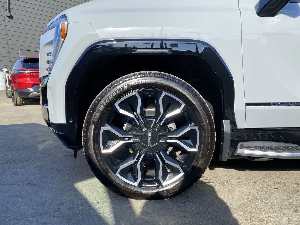 Thumbnail: 2024 GMC Sierra EV - 11