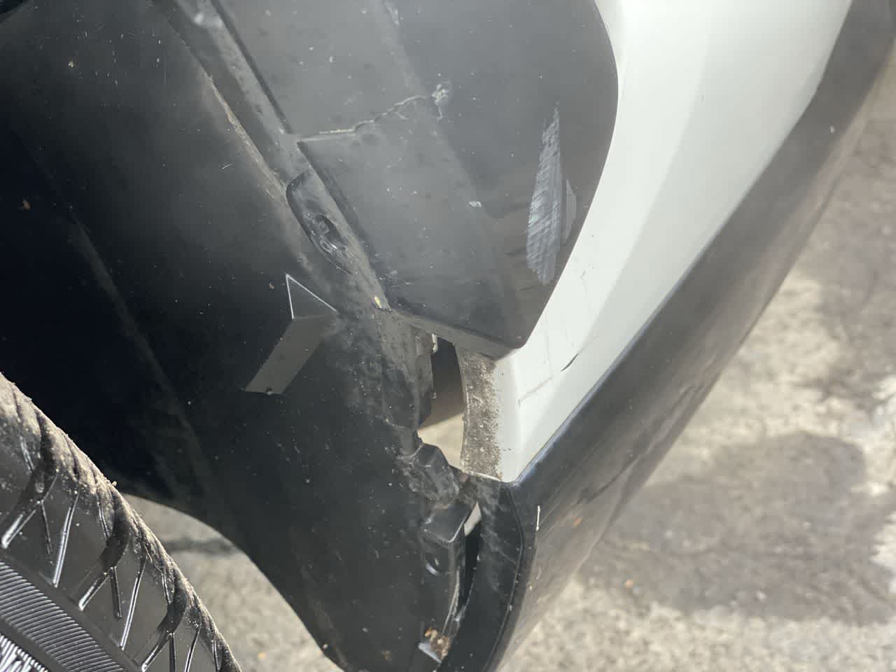 Thumbnail: 2023 Toyota RAV4 - 34