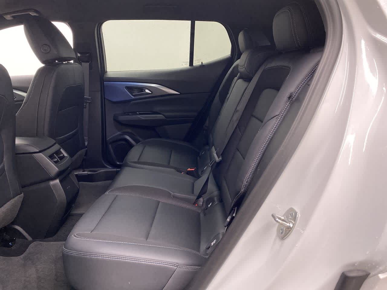 Thumbnail: 2025 Chevrolet Equinox - 17