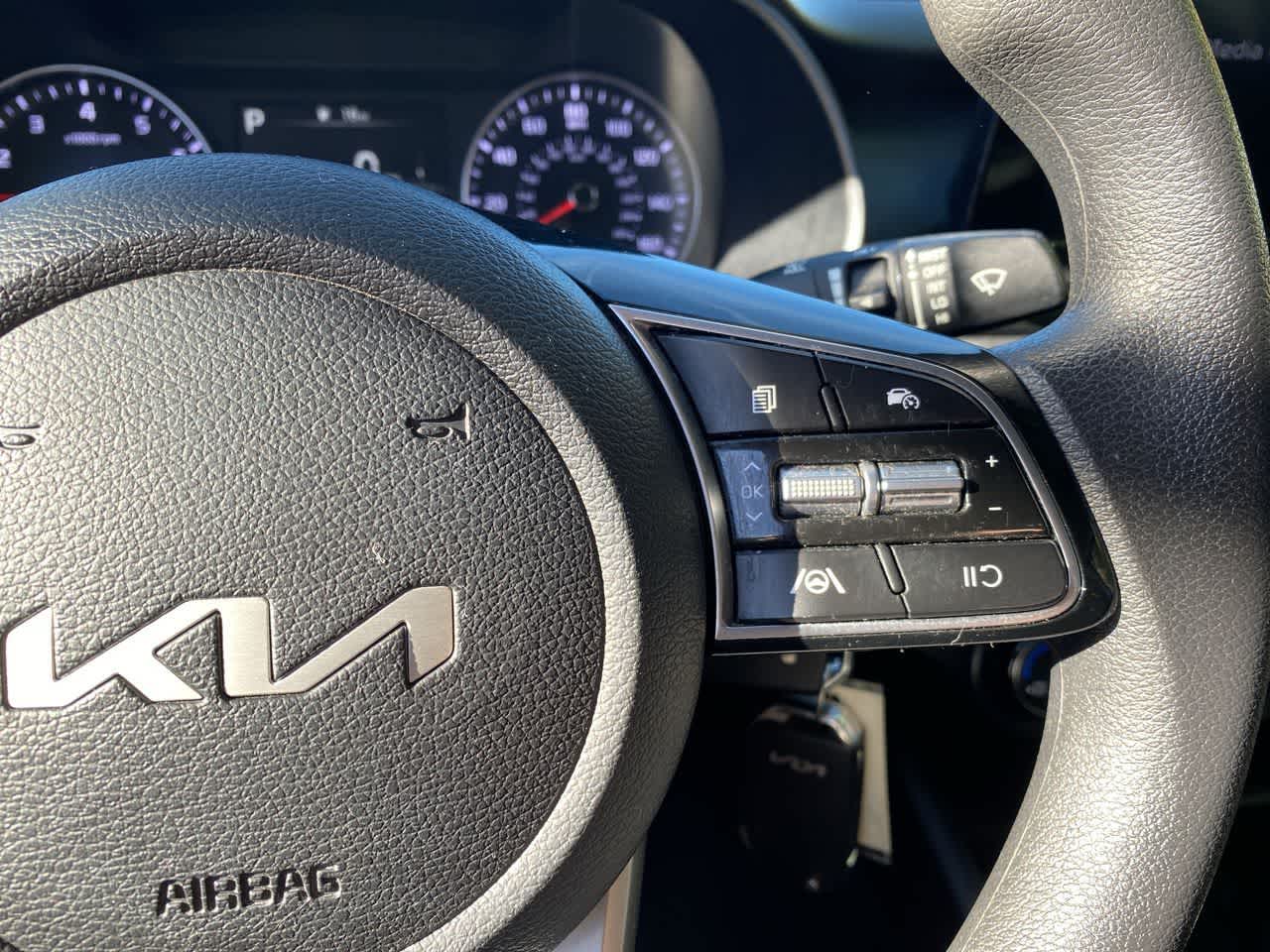 Thumbnail: 2024 Kia Forte - 21