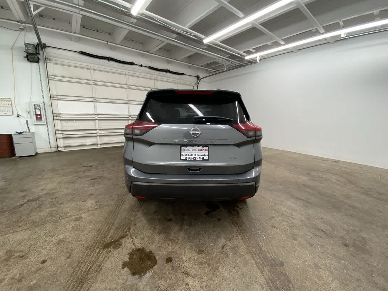 Thumbnail: 2025 Nissan Rogue - 5