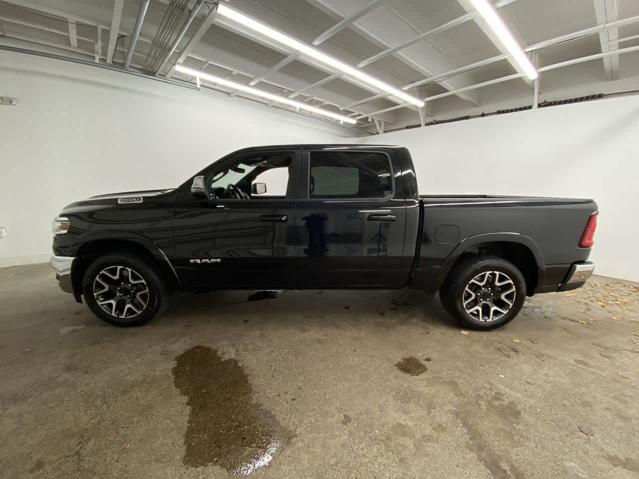 Thumbnail: 2025 RAM 1500 - 3