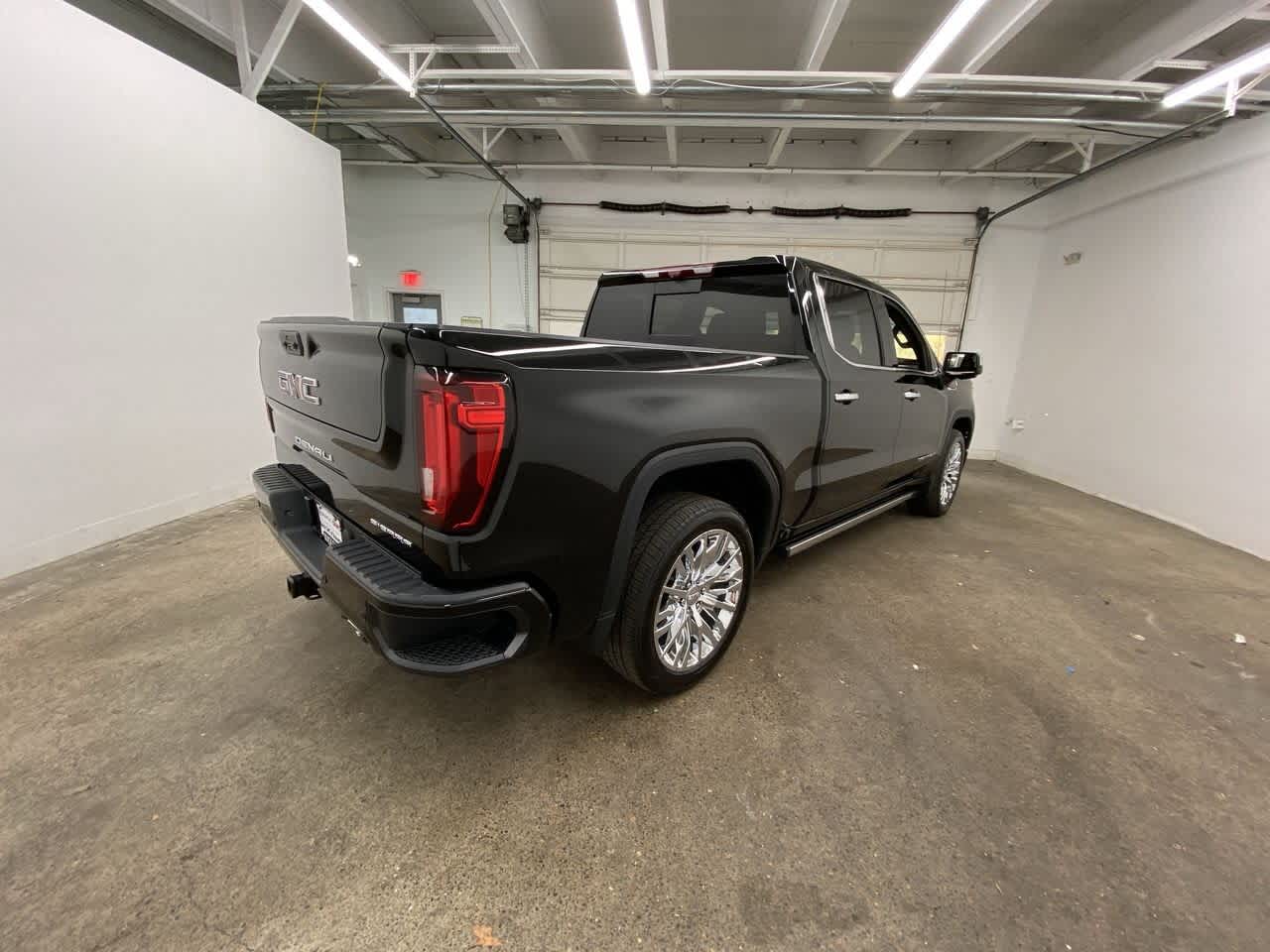 Thumbnail: 2023 GMC Sierra 1500 - 6