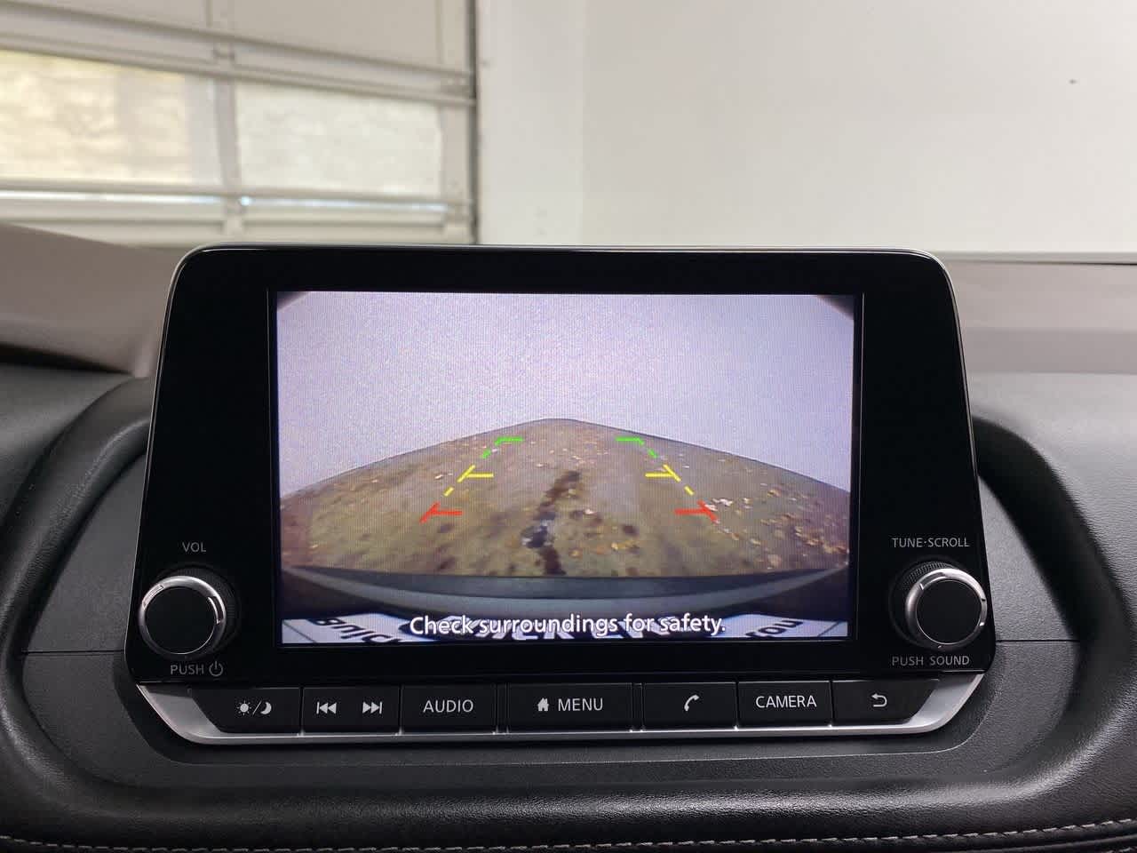 Thumbnail: 2023 Nissan Rogue - 25