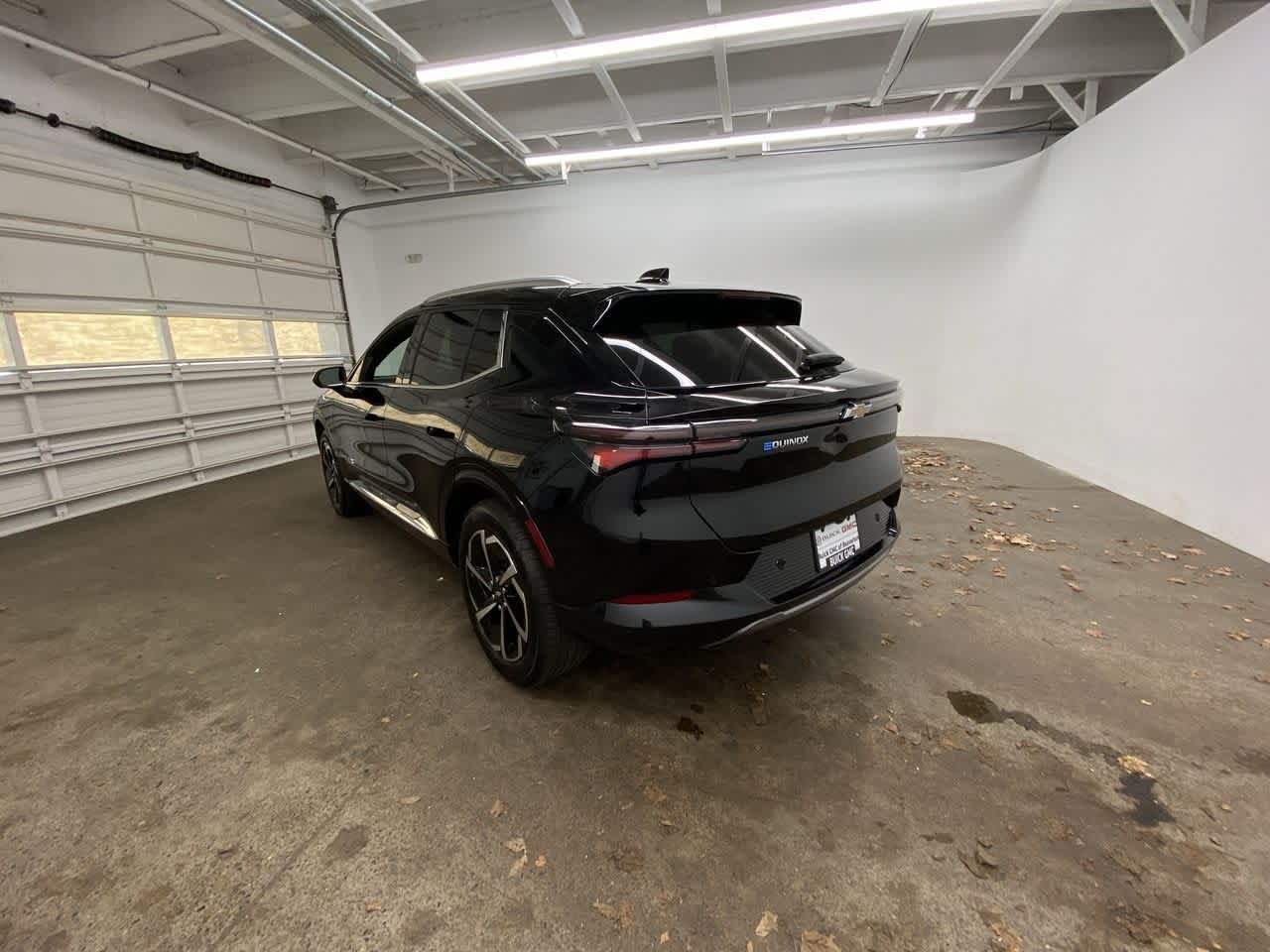 Thumbnail: 2025 Chevrolet Equinox - 4