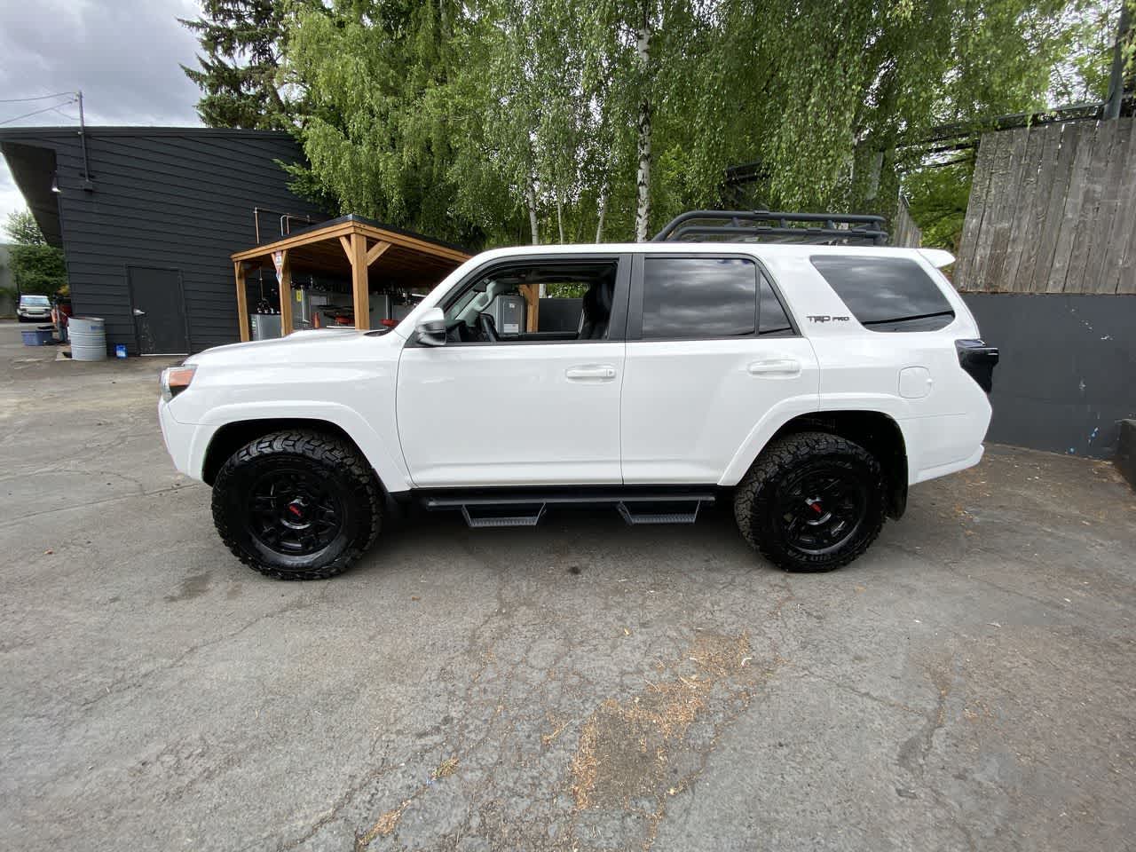 Thumbnail: 2020 Toyota 4Runner - 3
