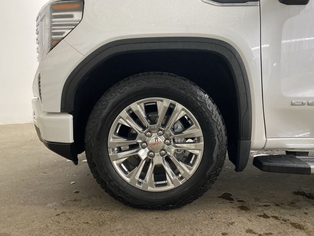 Thumbnail: 2023 GMC Sierra 1500 - 11