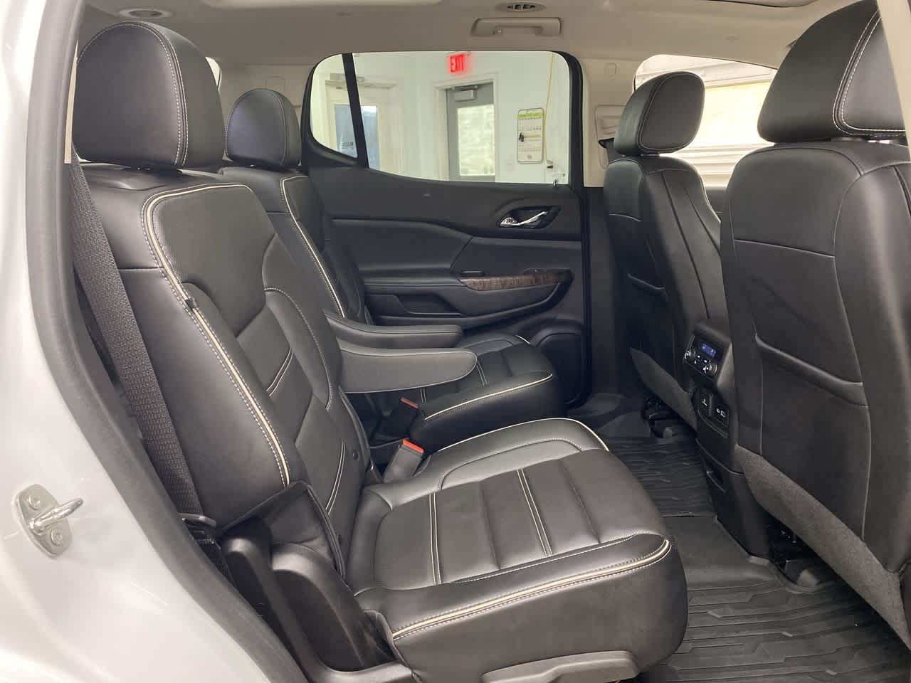 Thumbnail: 2022 GMC Acadia - 17