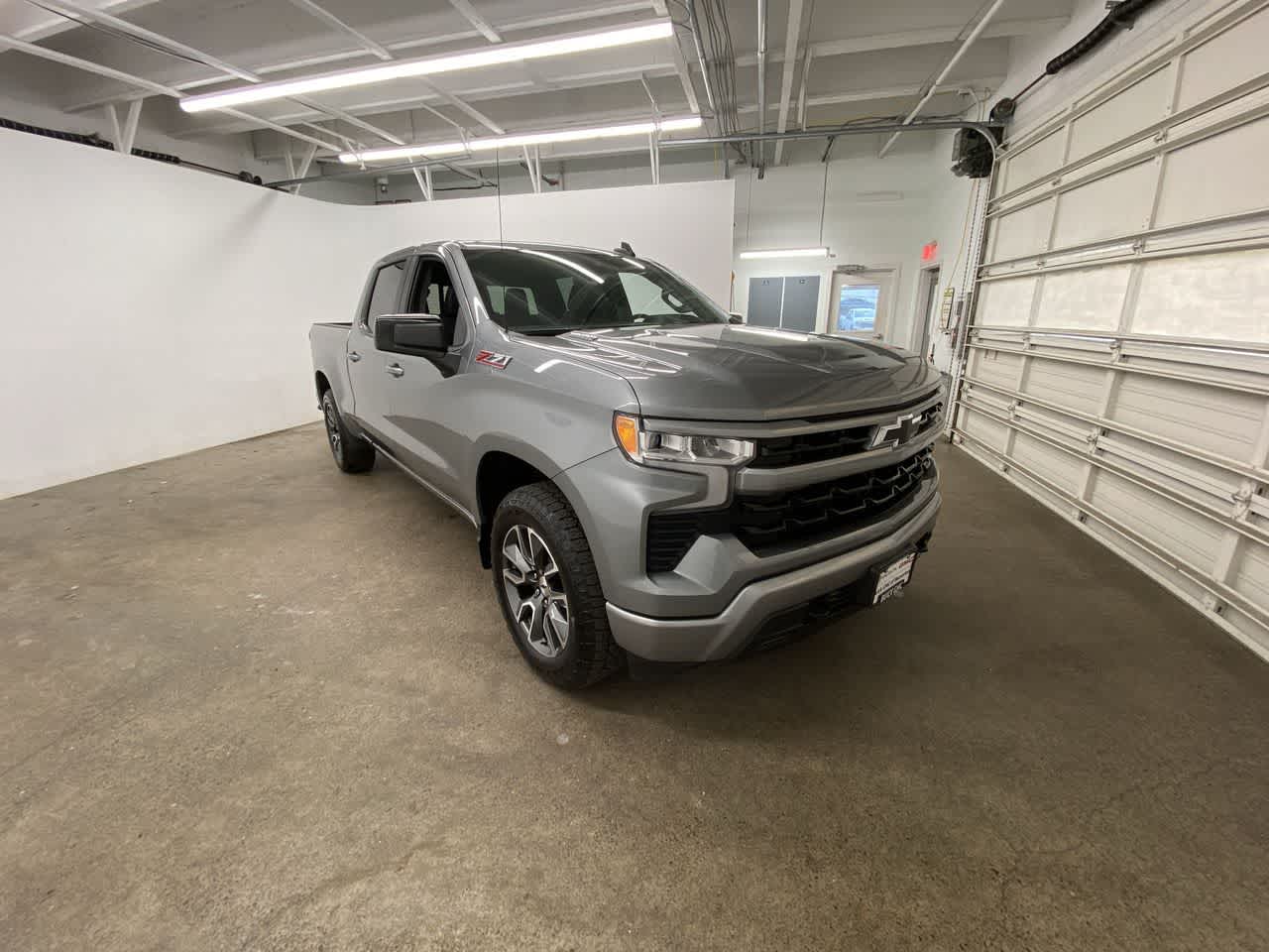 Thumbnail: 2023 Chevrolet Silverado 1500 - 8