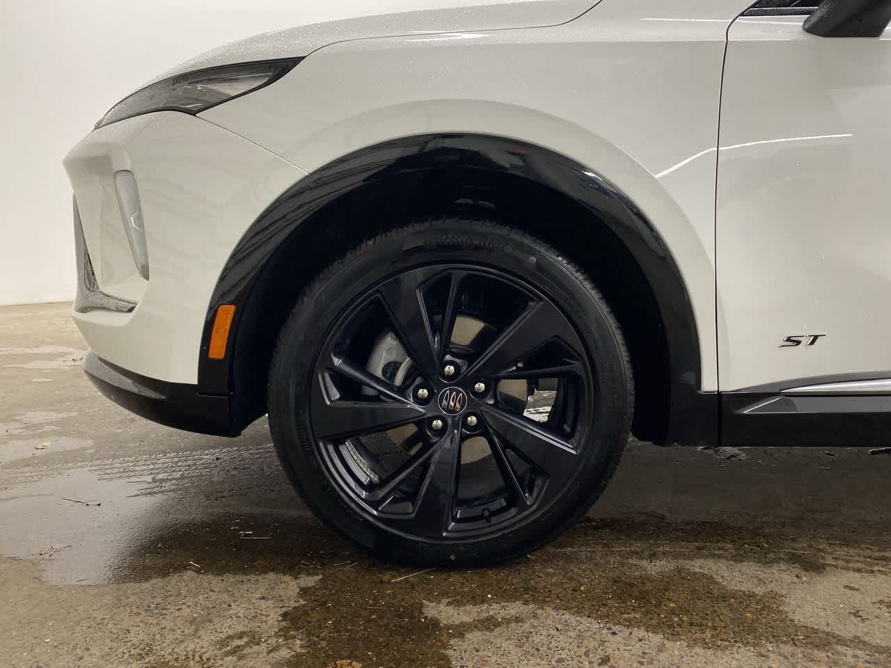 Thumbnail: 2025 Buick Envision - 11