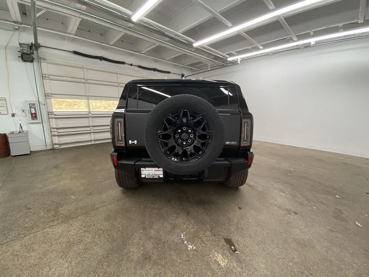Thumbnail: 2024 GMC Hummer EV - 5