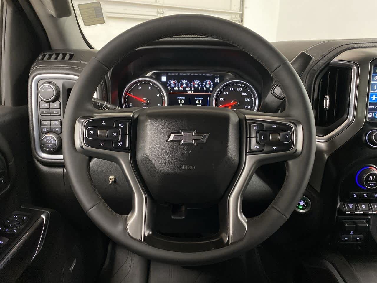 Thumbnail: 2021 Chevrolet Silverado 3500 - 20