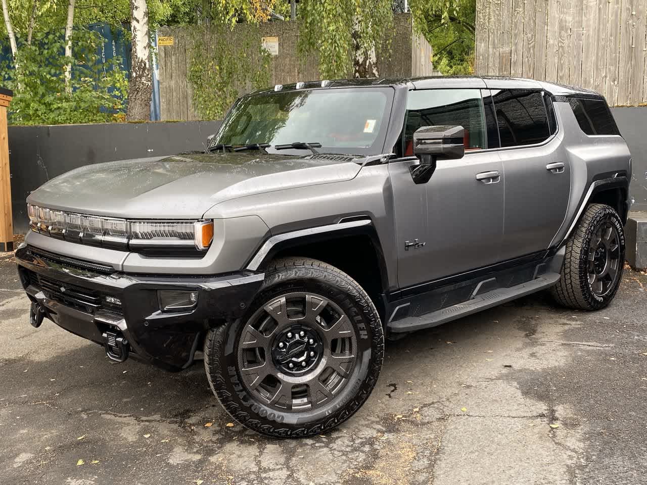 2026 GMC HUMMER EV