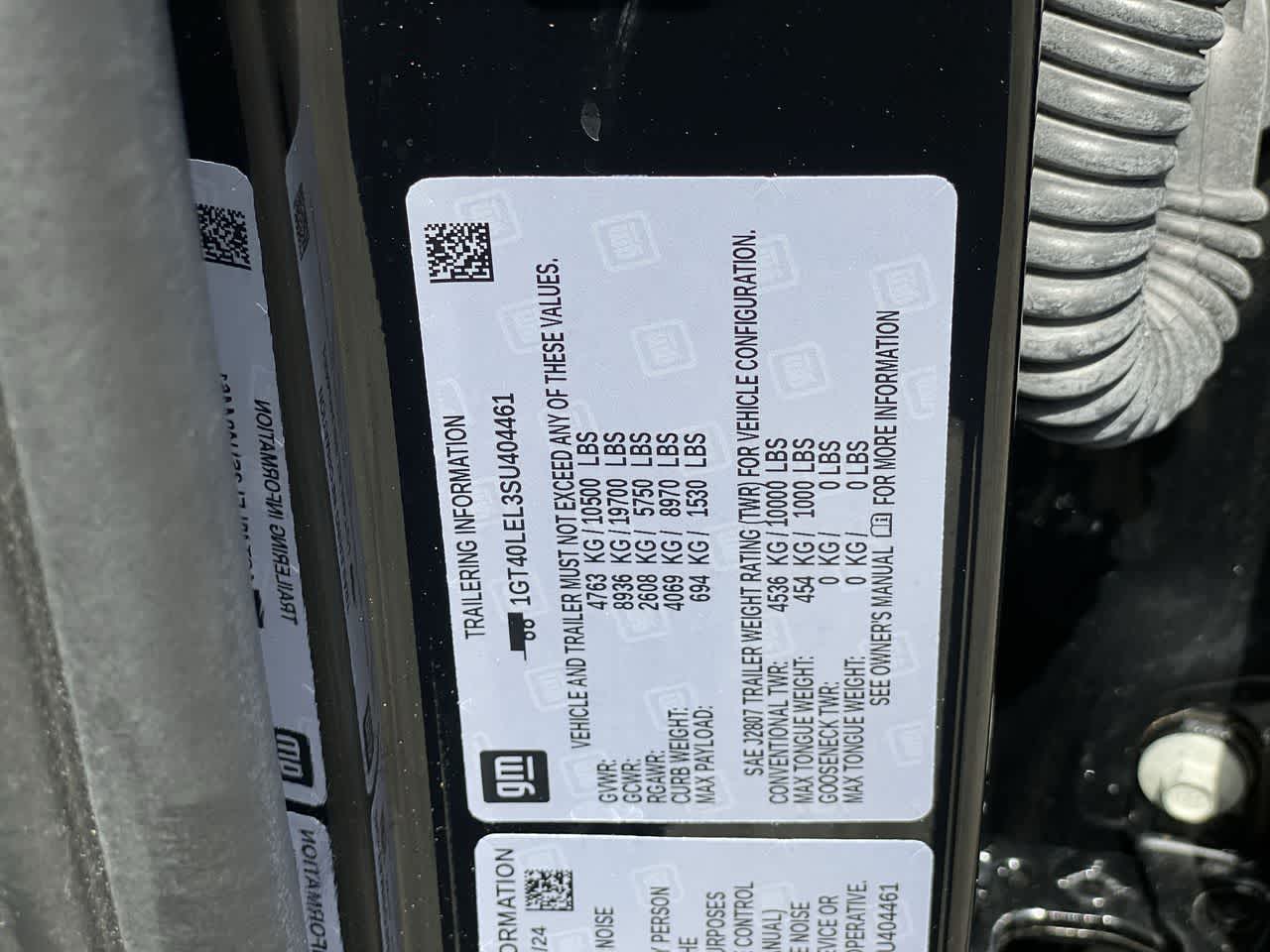 Thumbnail: 2025 GMC Sierra EV - 28