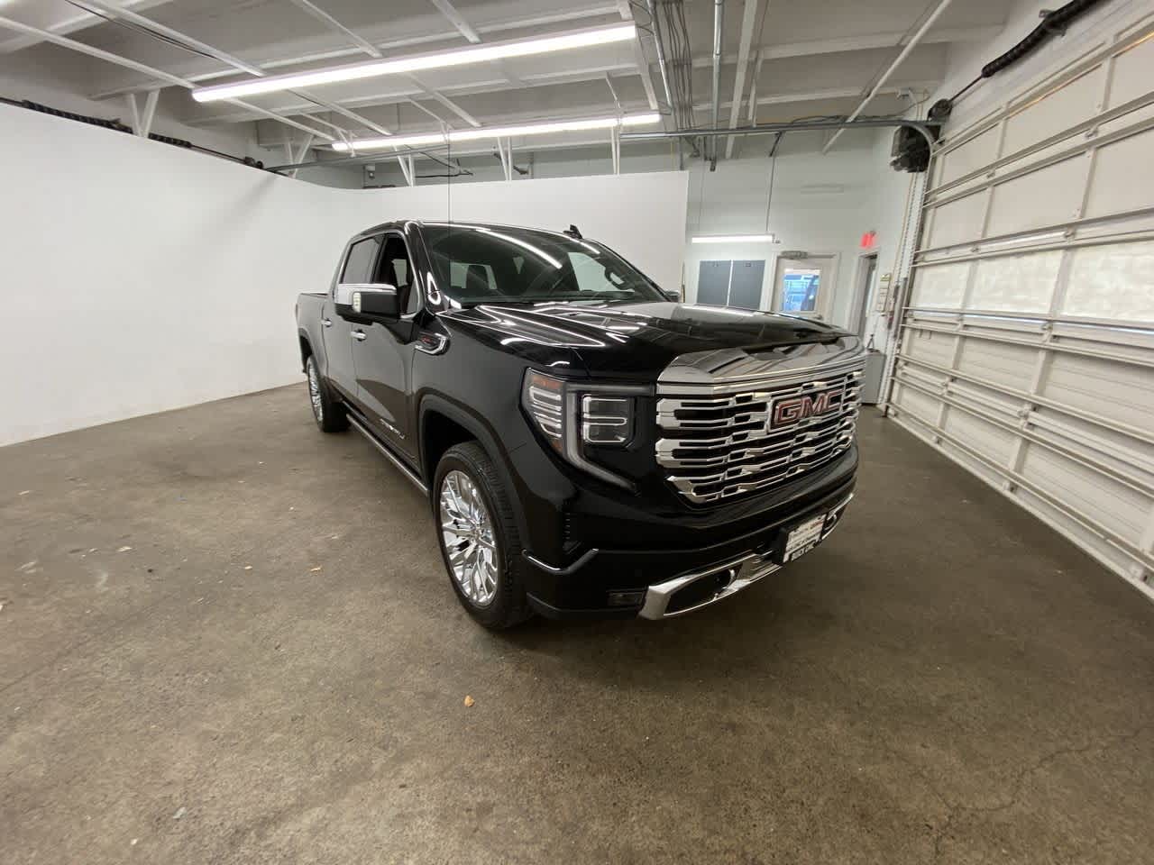 Thumbnail: 2023 GMC Sierra 1500 - 8