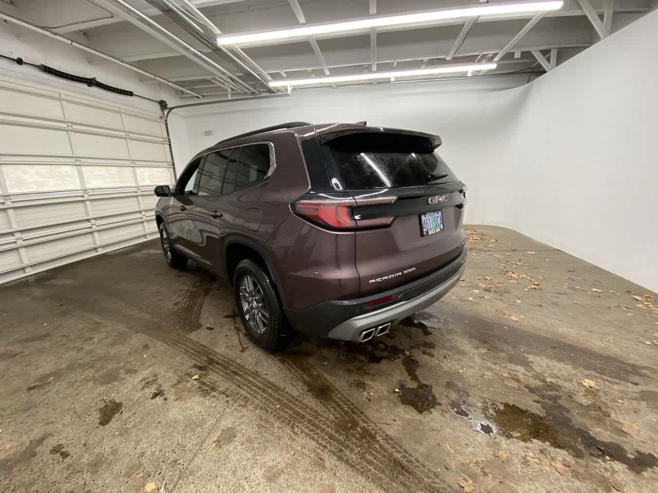 Thumbnail: 2025 GMC Acadia - 4