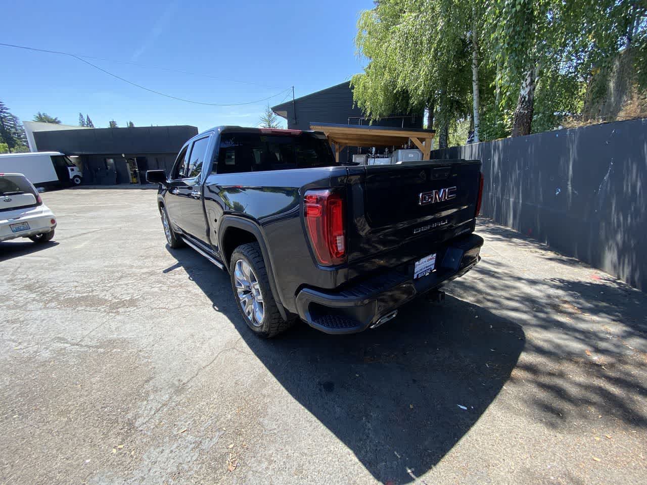 Thumbnail: 2023 GMC Sierra 1500 - 4