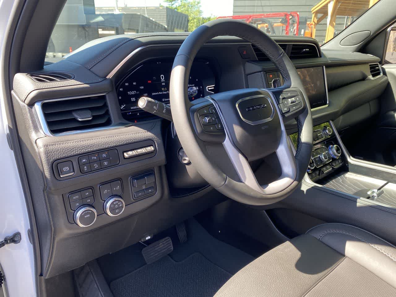 Thumbnail: 2024 GMC Yukon - 2