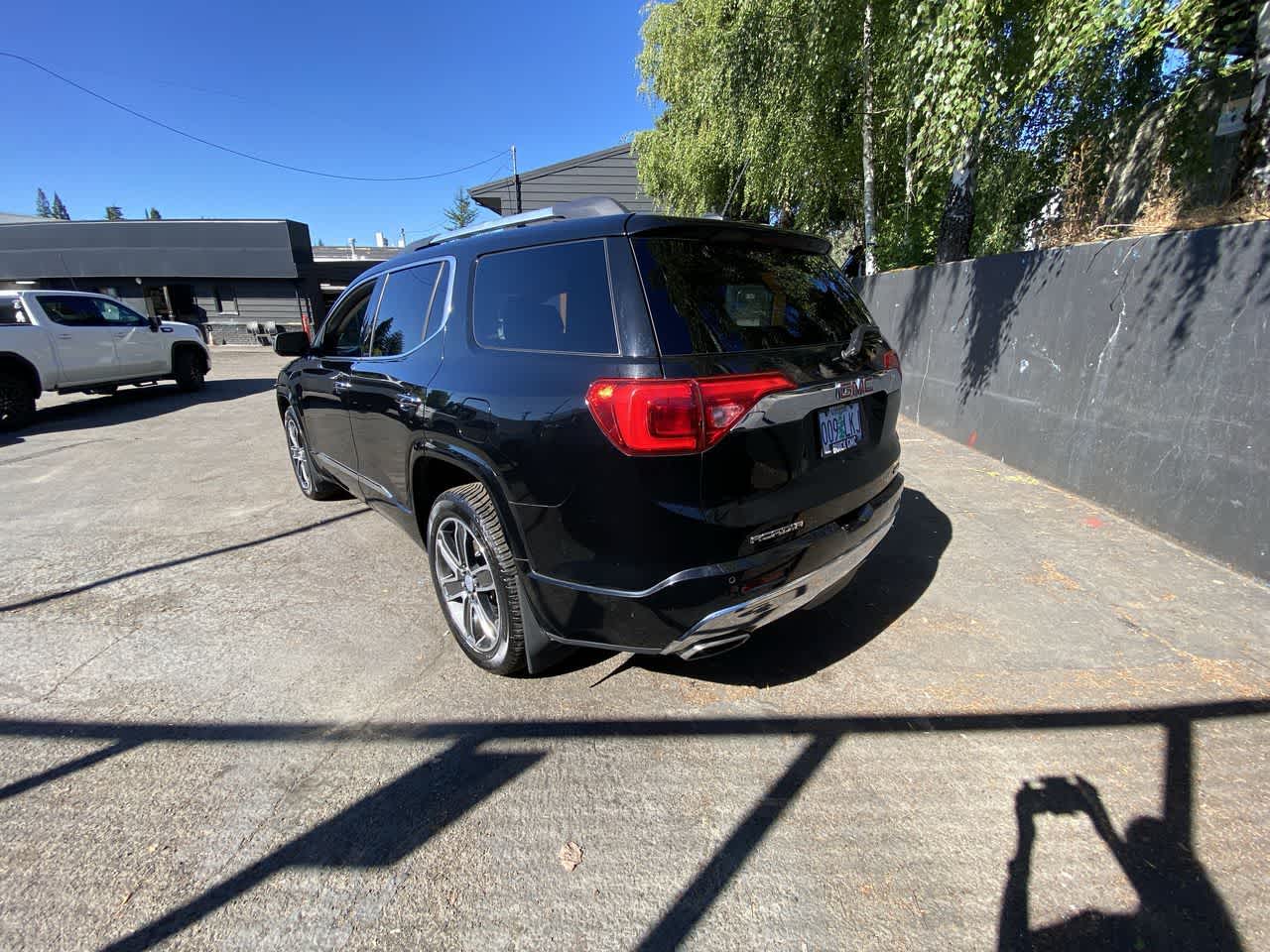 Thumbnail: 2019 GMC Acadia - 4