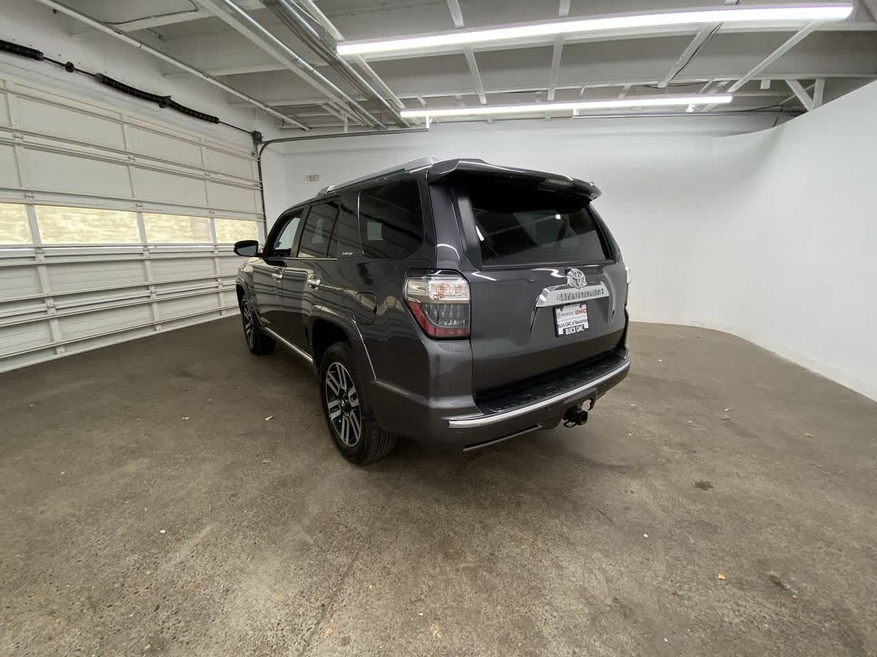 Thumbnail: 2023 Toyota 4Runner - 4