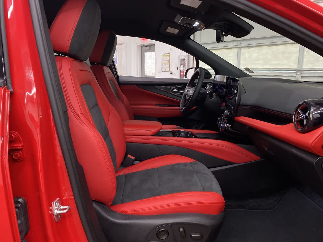 Thumbnail: 2024 Chevrolet Blazer EV - 19