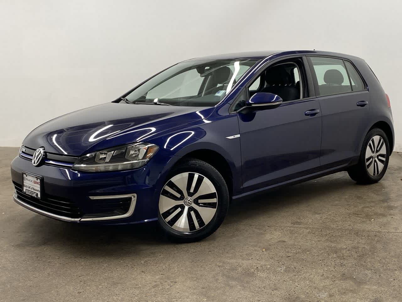 2019 Volkswagen e-Golf SE -
                  Portland, OR
