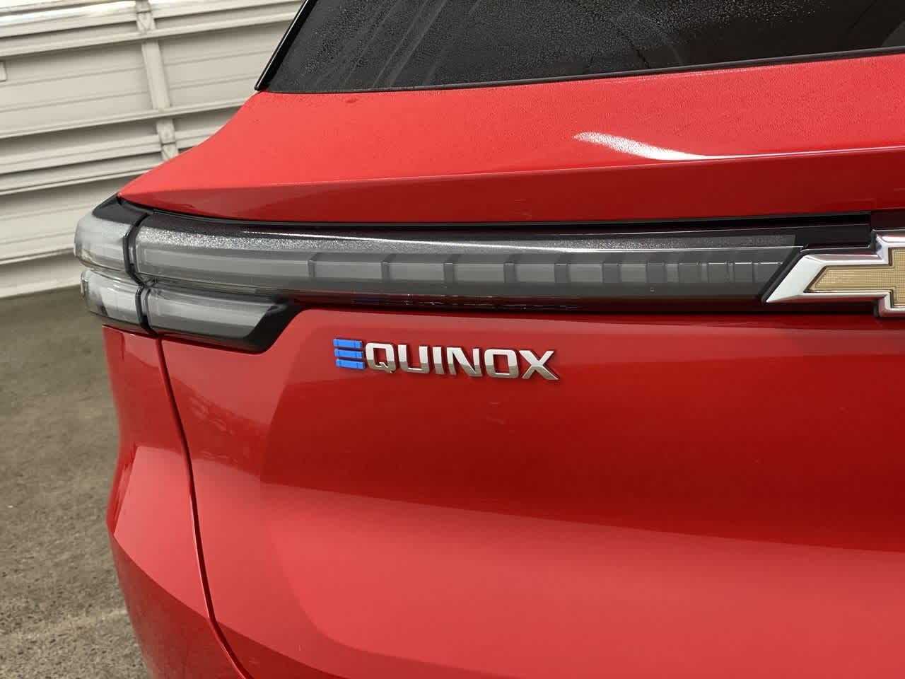 Thumbnail: 2024 Chevrolet Equinox - 10