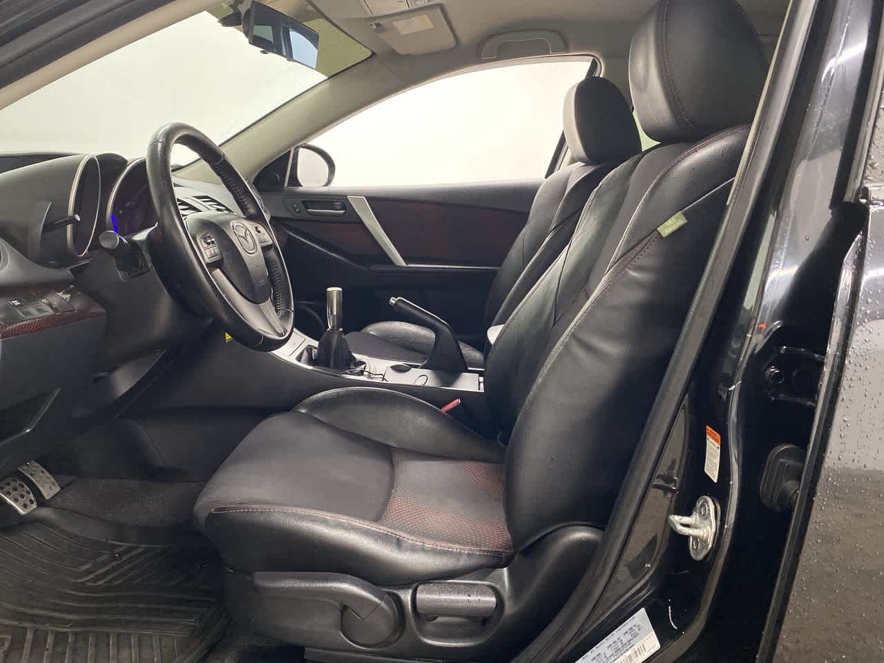 Thumbnail: 2011 Mazda Mazda3 - 13