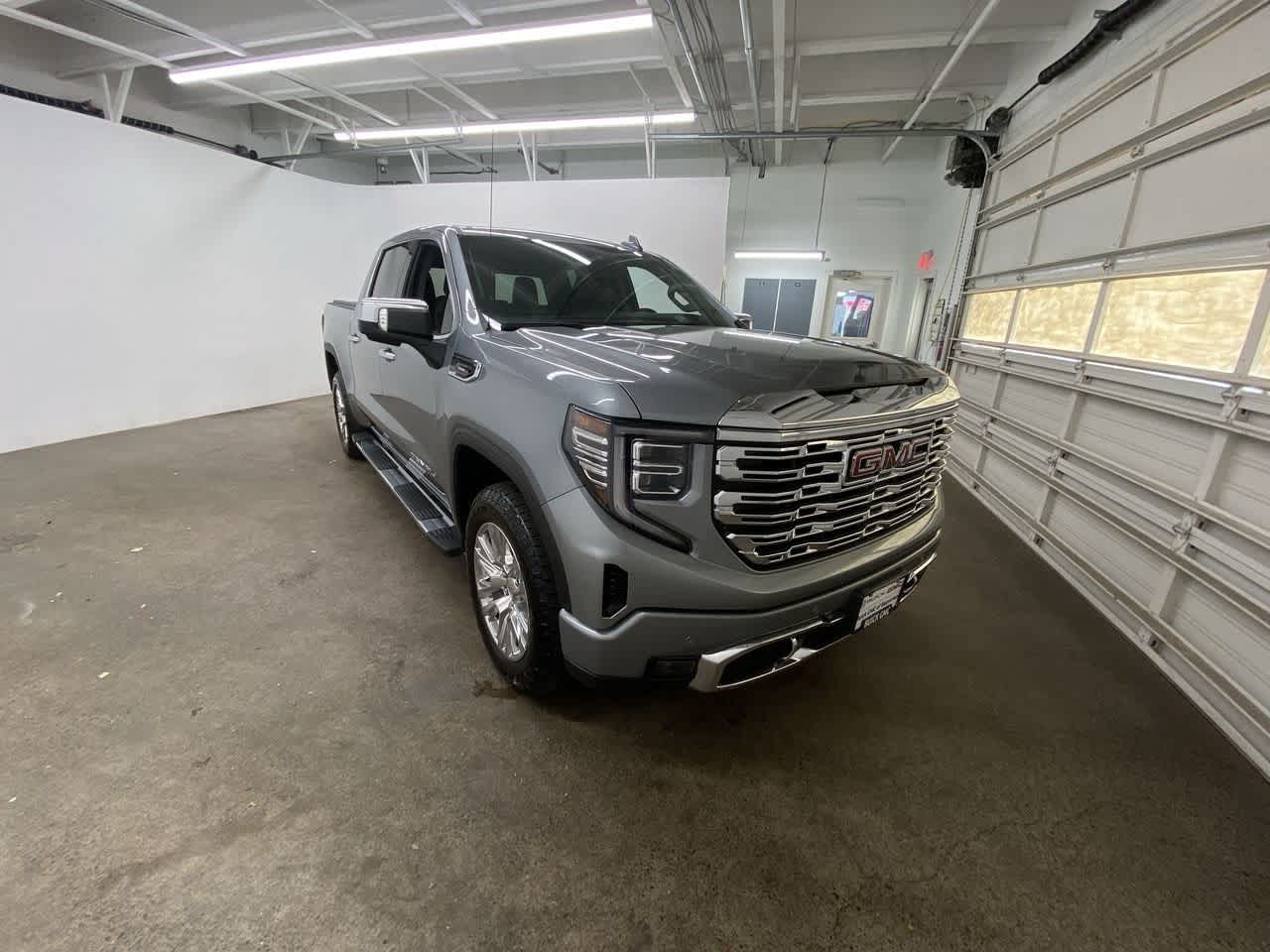 Thumbnail: 2024 GMC Sierra 1500 - 8