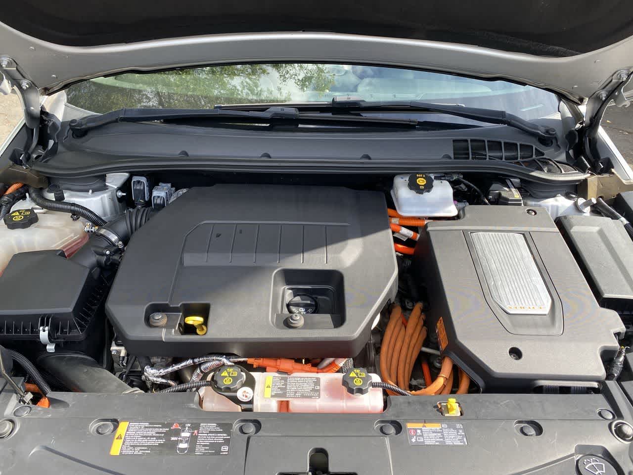 Thumbnail: 2012 Chevrolet Volt - 12