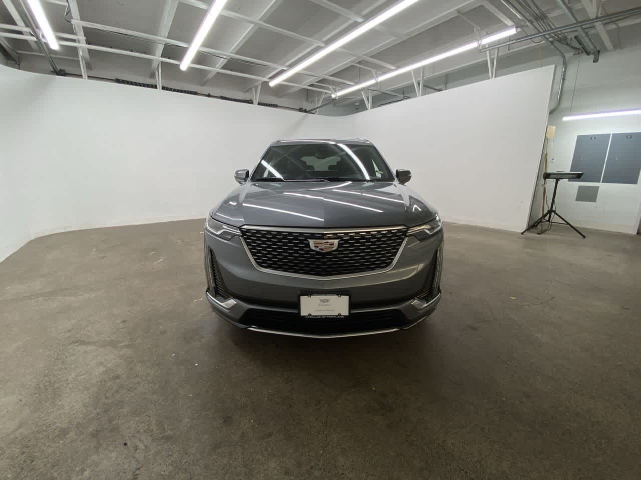 Thumbnail: 2020 Cadillac XT6 - 9