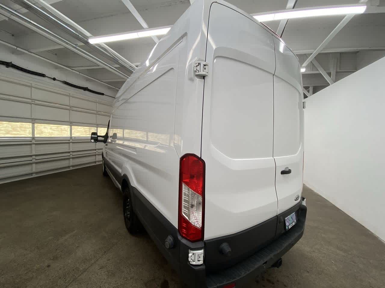 Thumbnail: 2016 Ford Transit Series - 4