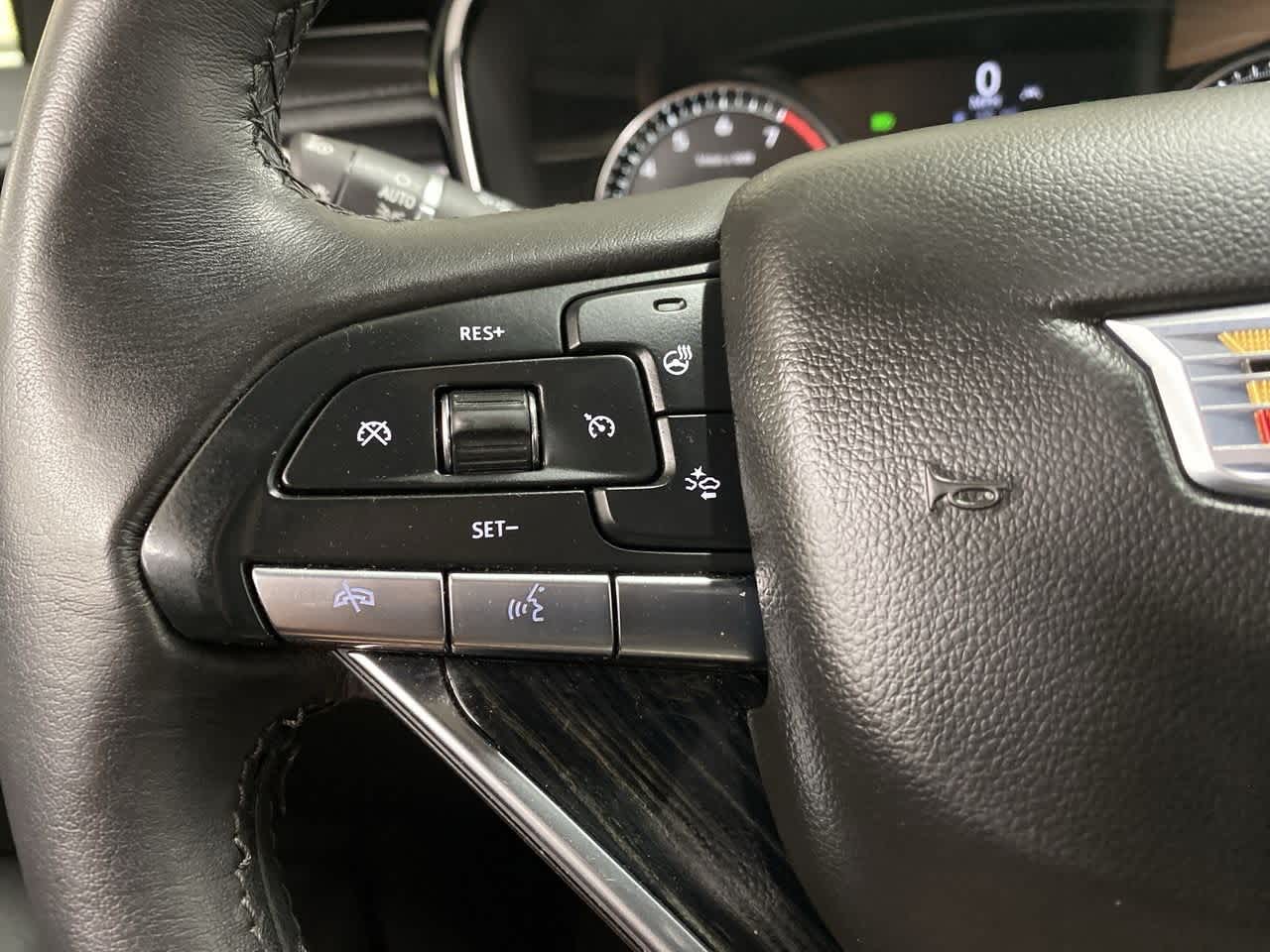 Thumbnail: 2020 Cadillac XT6 - 22
