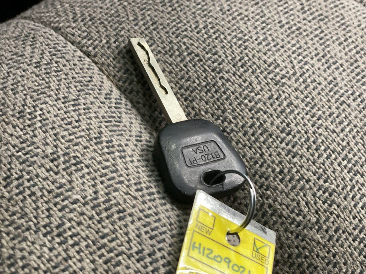 Thumbnail: 2017 Chevrolet Express - 26