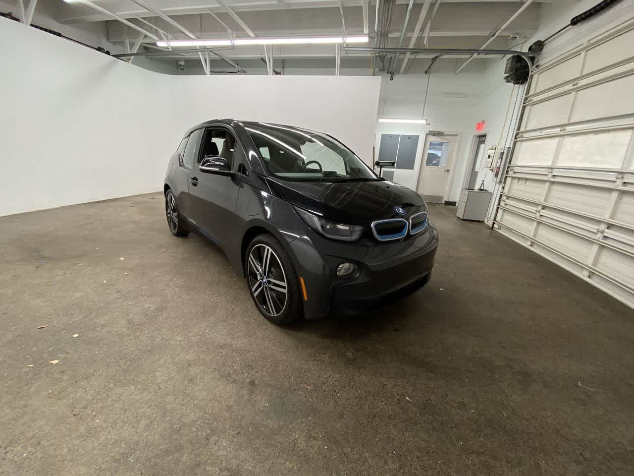 Thumbnail: 2015 BMW i3 - 8