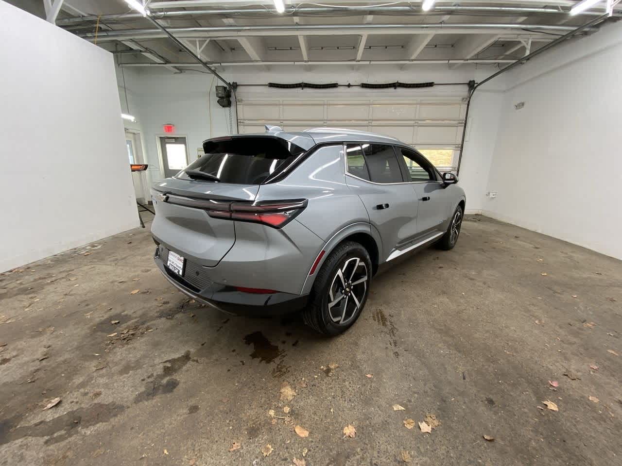 Thumbnail: 2025 Chevrolet Equinox - 6