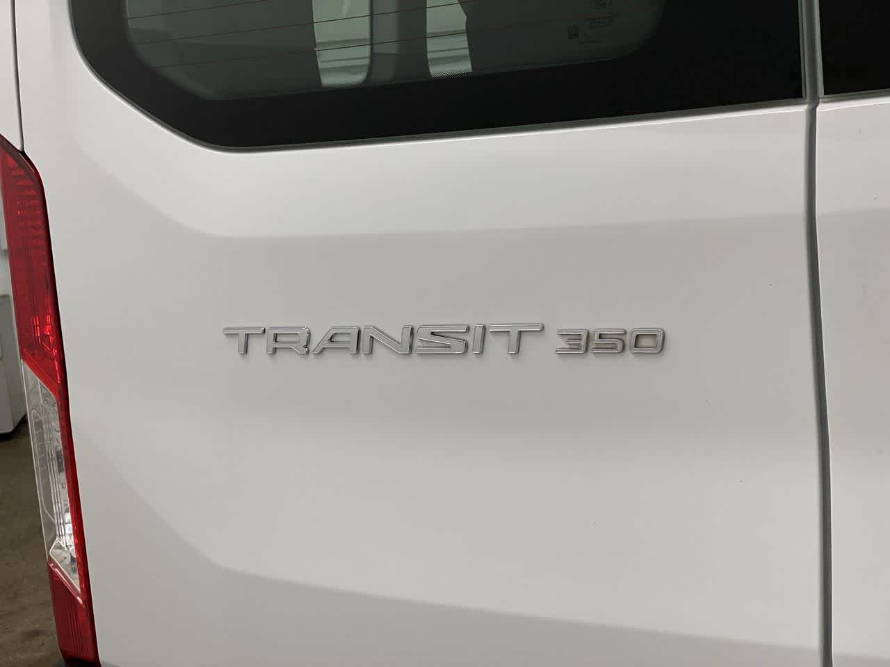 Thumbnail: 2022 Ford Econoline - 10