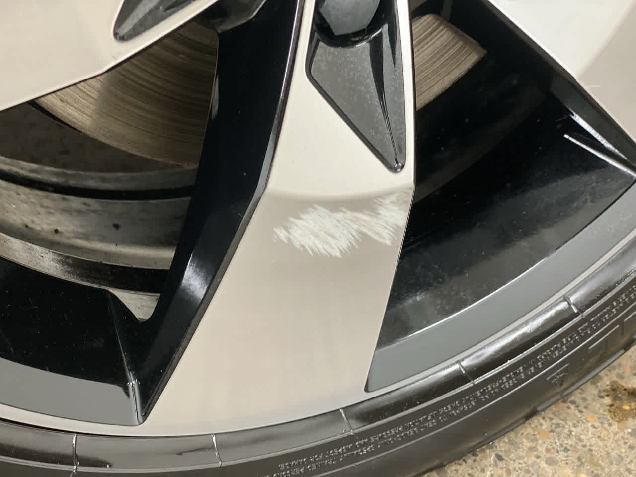 Thumbnail: 2020 Volvo XC40 - 33